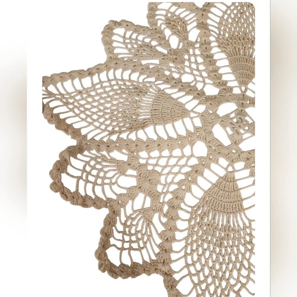 Crochet Cotton Pineapple Stitch Floral Doily Table Topper
